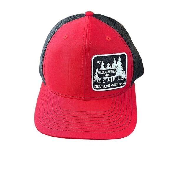 Trucker Hat Richardson Black Red Willard Munger Inn Duluth, MN - Picture 1 of 7